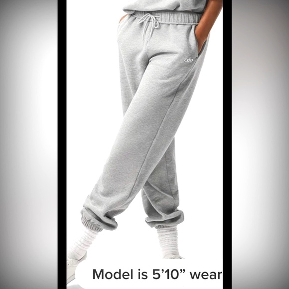 Alo Yoga Accolade Sweatpants jogger, chromed Alo logo (original piece - Picture 7 of 17